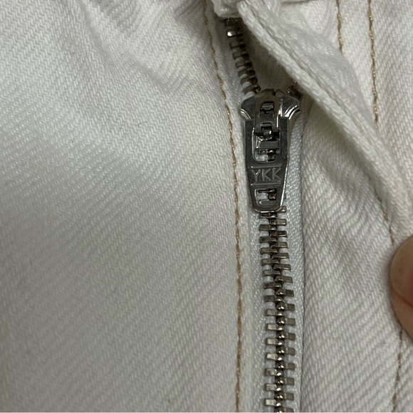 Topshop Ivory White Mom Straight Denim High Rise Jeans Size 32 - Picture 6 of 7